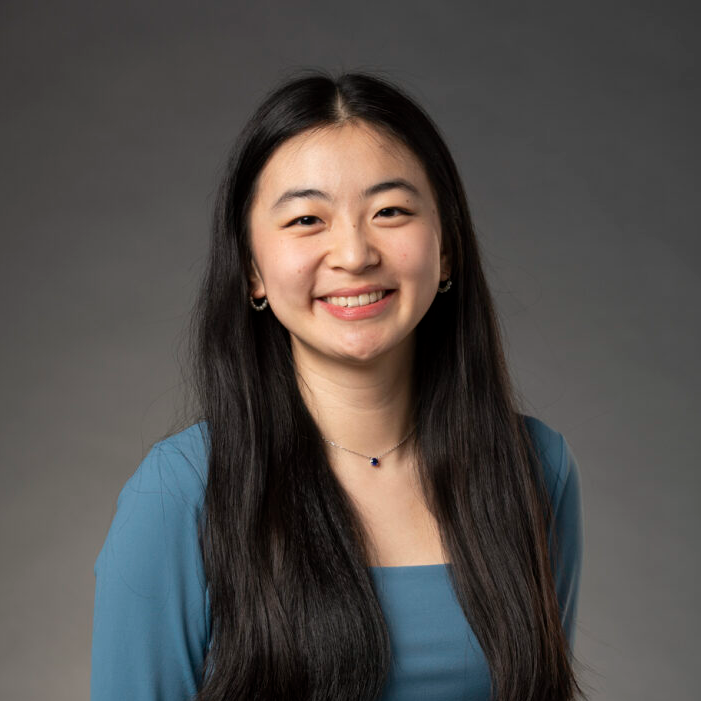 headshot of emily gong